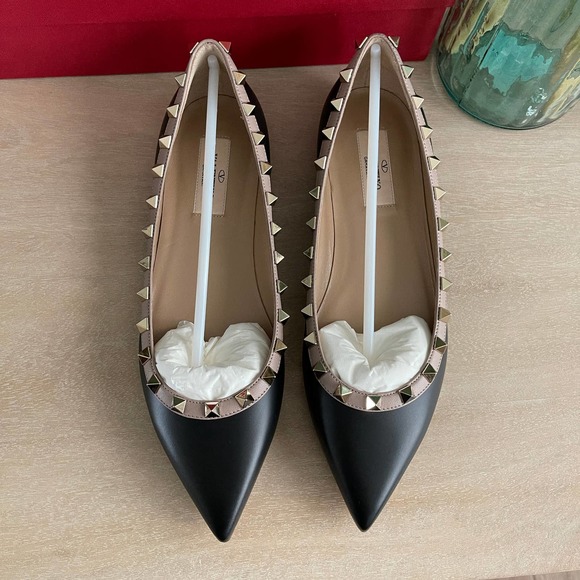 ❌SOLD❌Valentino Garavani Rockstud Ballet Flats Black - Picture 6 of 11